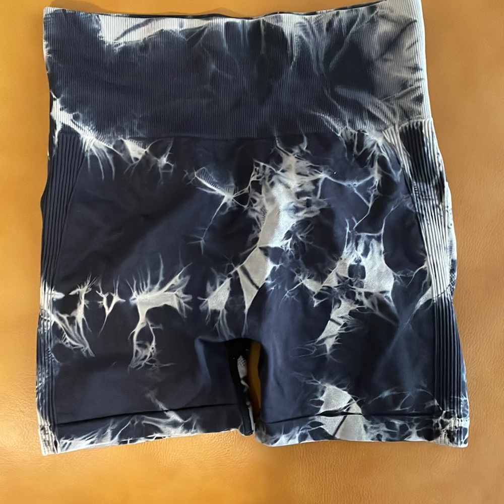 Scrunch shorts
